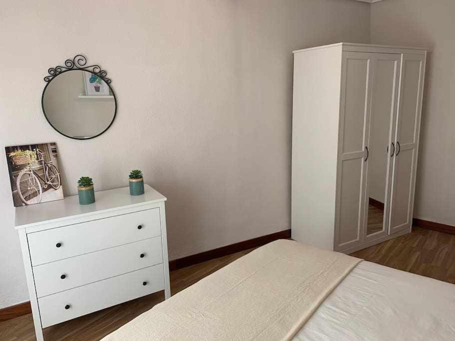 Arostegi Etxea Bonito Piso Junto Al Puerto Lägenhet Bermeo Exteriör bild