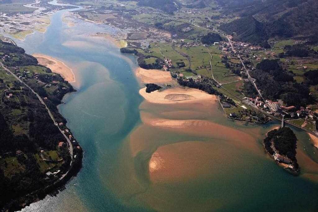 Arostegi Etxea Bonito Piso Junto Al Puerto Lägenhet Bermeo Exteriör bild